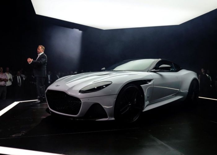 Presentación de DBS Superleggera   Foto: Twitter Aston Martin @astonmartin