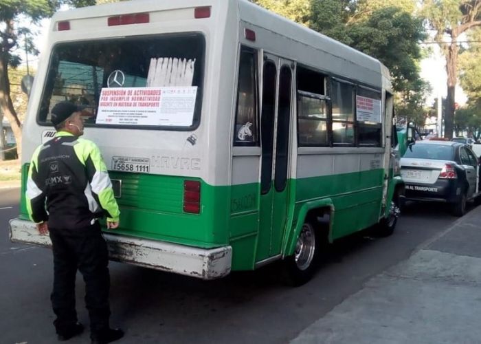 Tres de cada cuatro viajes que se realizan en la Zona Metropolitana de la Ciudad de México se hacen a través de una combi o microbús.