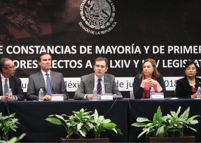 Entrega de constancias de mayoría y primera minoría en el Senado de la República. Foto: Twitter  Senado de México @senadomexicano