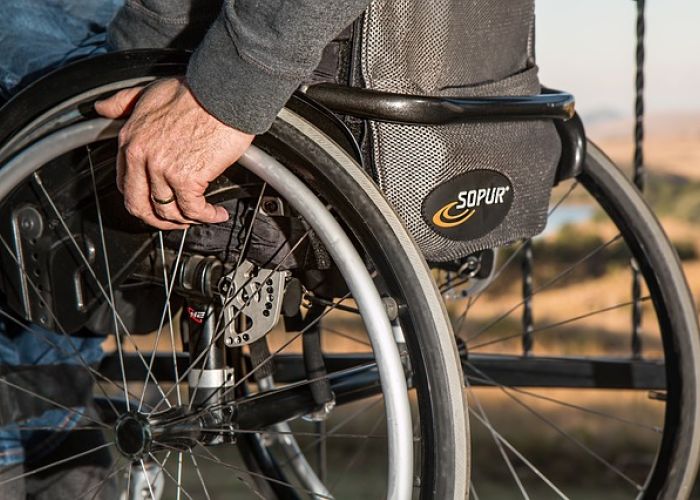 Las personas con discapacidad necesitan ropa que se acople a sus necesidades y además los haga ver bien. (Foto: pixabay.com)