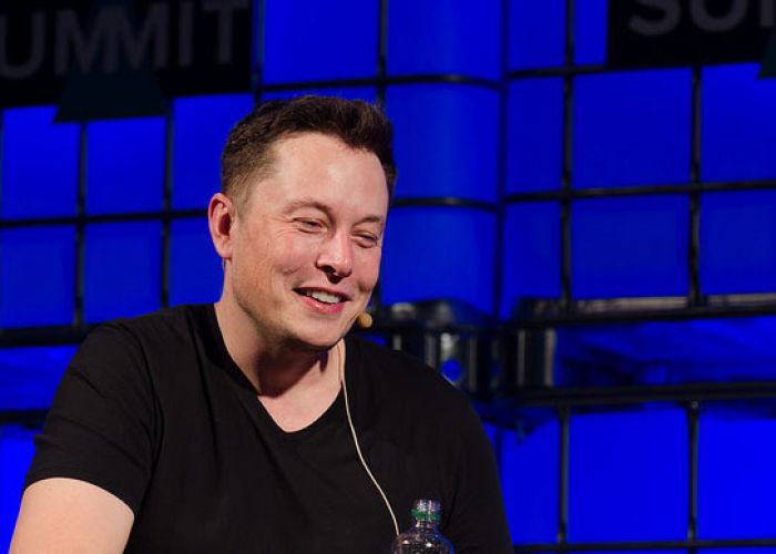 Tras los tuits de Musk, las acciones de Tesla subieron 11% de un día a otro. Foto: Heisenberg Media