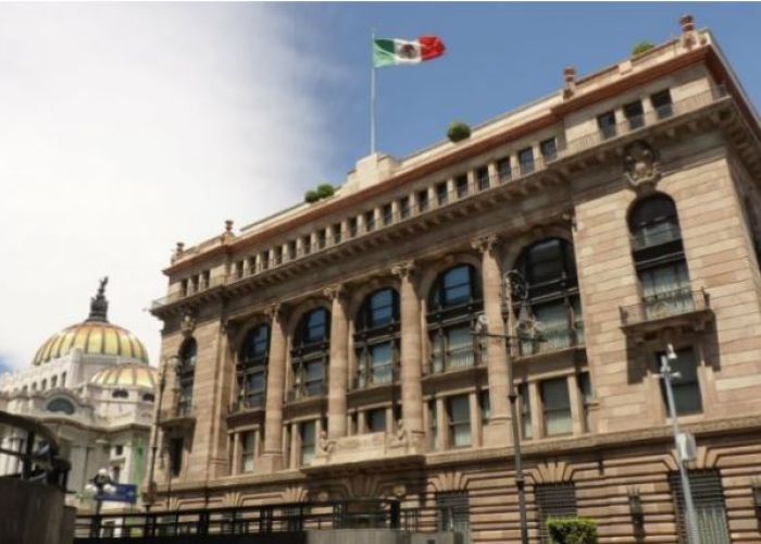 Edificio central del Banco de México en el centro histórico de la CDMX