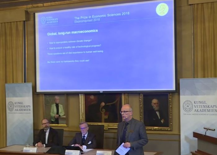 Ceremonia en la que la Academia de Ciencias Sueca dio a conocer a los ganadores del Nobel de Economía 2018.
