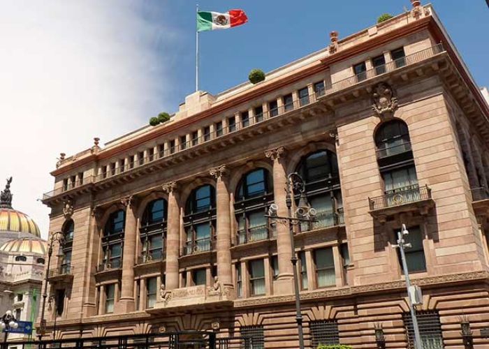 La junta de gobierno de Banxico decidió mantener la tasa de interés en 7.75% tras su última reunión, en octubre (Foto: Alfonso21)
