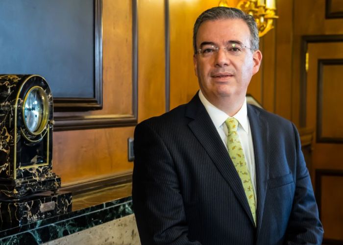 Alejandro Díaz de León es el gobernador del Banco de México desde el 1 de diciembre de 2017