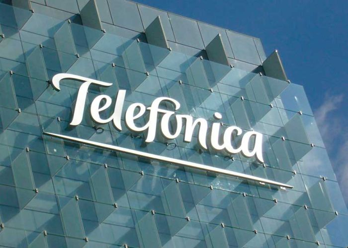 La prensa tanto española como mexicana han reportado que Telefónica está considerando vender sus negocios en México y Centroamérica (Foto:@TelefonicaMX)