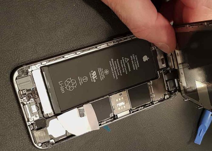 El CEO de Apple ya había advertido de una posible disminución en producción de los nuevos modelos de iPhone (Foto: Thilo Parg)