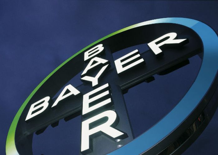 En octubre Bayer anunció la posibilidad de la subcontratación para soportar algunos gastos en investigación.