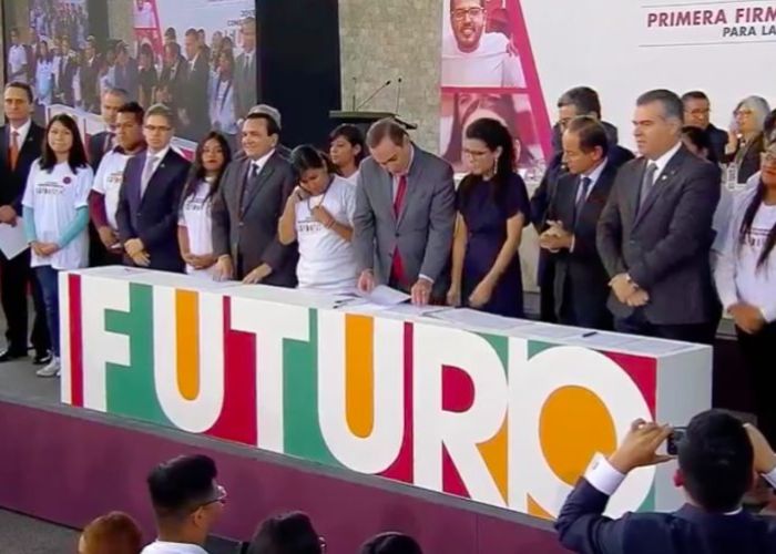 Firma del proyecto Jóvenes Construyendo el Futuro. 