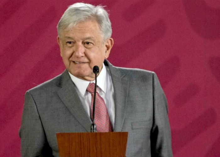 Obrador detalló que acabará con el modelo de canasta básica y brindará todo tipo de medicinas a toda la población.