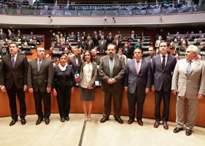 Toma de protesta de Alejandra Palacios como presidente de la Cofece. Foto: Senado