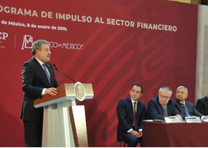 El presidente de la Asociación Nacional de Bancos, el presidente, la secretaría de Hacienda y Banxico presentaron el Programa de Impulso al Sector Financiero.