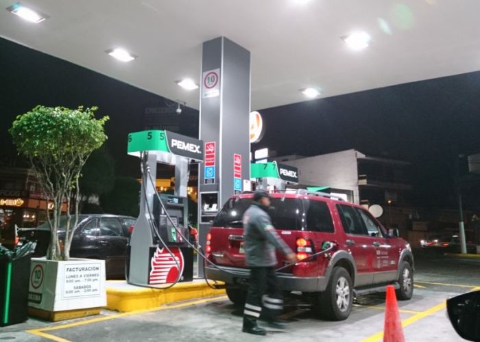 El gasolinazo de enero 2017 generó una caída en el Índice del Consumidor de 17.4%. Foto: Karina Casarrubias