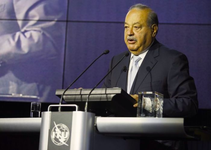 Carlos Slim ahora competirá con el 48% de la participación en el mercado móvil de Guatemala con su principal rival el millonario Mario López Estrada. Foto: ITU Pictures