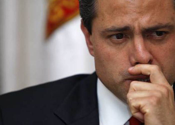 Los pasivos totales de Pemex alcanzan los 3.06 billones de pesos, cuando en 2012 eran de sólo 2.02 billones.