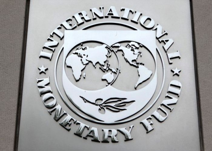 El Consejo Ejecutivo del FMI aprobó el 22 de noviembre una Línea de Crédito Flexible por 61 mil millones de dólares para México. 