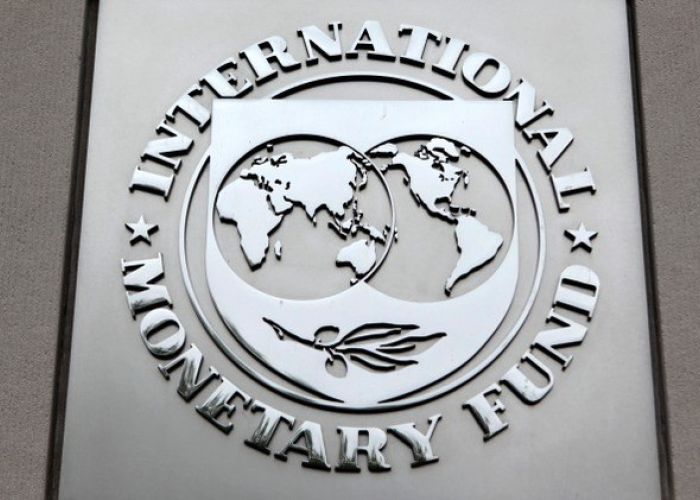 El Consejo Ejecutivo del FMI aprobó el 22 de noviembre una Línea de Crédito Flexible por 61 mil millones de dólares para México.