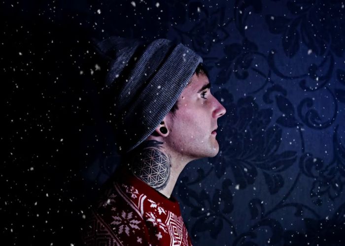 Portada de la canción "When Snow Falls". Artista: SayWeCanFly | 13 noviembre 2020.