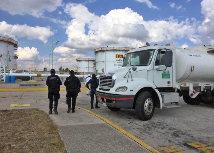 El gobierno federal decretó menores impuestos y mayores créditos fiscales para Pemex en 2021 (Foto: Gobierno de México)