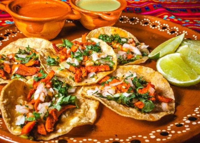 Los precios en las tradicionales taquerías y fondas del país se elevaron por el fuerte incremento en sus costos (Foto: Twitter)