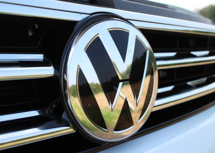 Volkswagen recibió una multa de 502 millones de euros Y BMW una de 372 millones de euros (Foto: Pixabay).