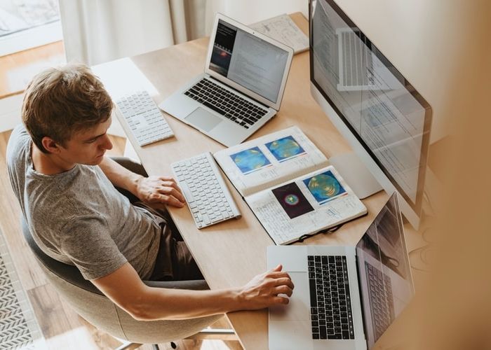 La responsabilidad social es tema prioritario para el público de América Latina cuando son consumidores (Foto: Pexels)