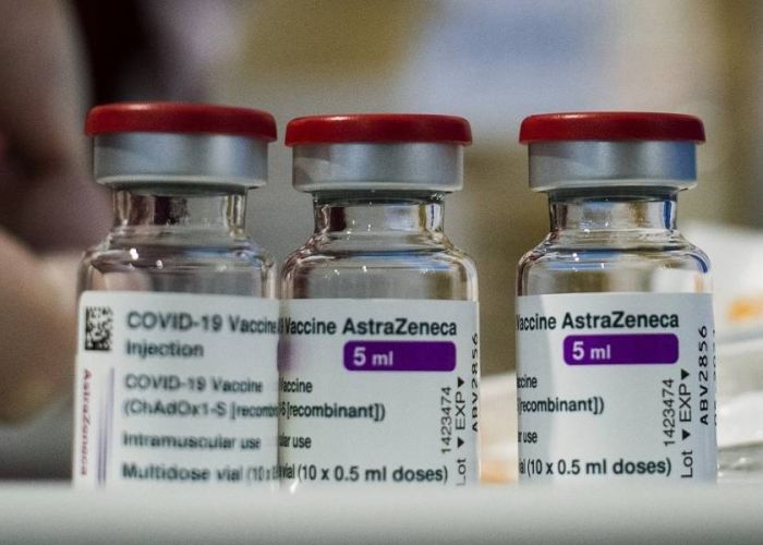 Dosis de refuerzo contra COVID-19 no es para todos, dice la científica y profesora.
