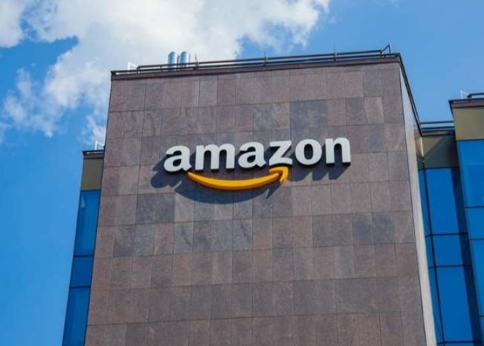 Amazon aumentará el salario a sus empleados corporativos. 
