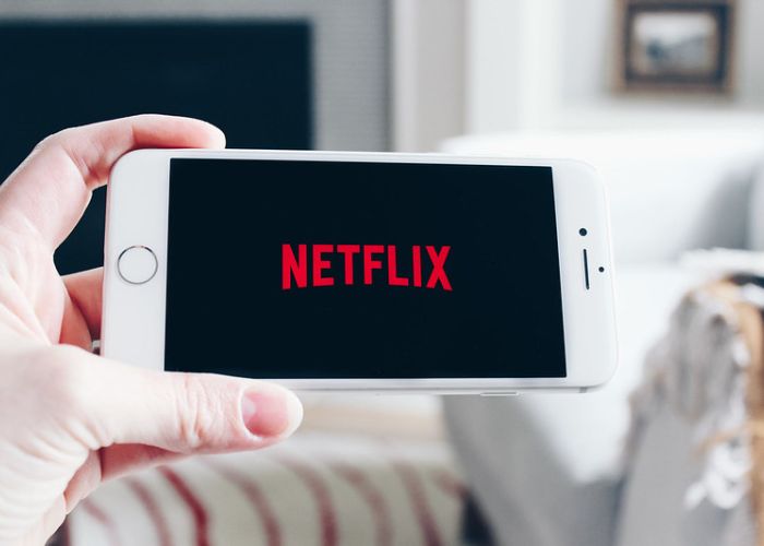 Cae Netflix 35% en bolsa y arrastra a otros servicios de streaming (Foto:Flickr)