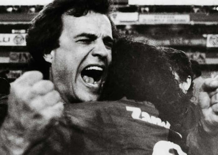 Marcelo Bielsa dirigiendo a Newell’s Old Boys, equipo de sus amores