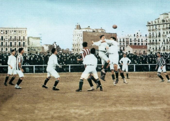 Uno de los primeros derbis de Madrid, en el Campo de O'Donnell. 