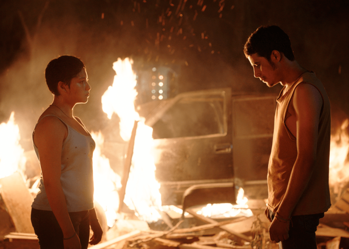 Escena de "Noche de fuego", la primera ficción de largometraje de la realizadora Tatiana Huezo (Foto: Netflix)