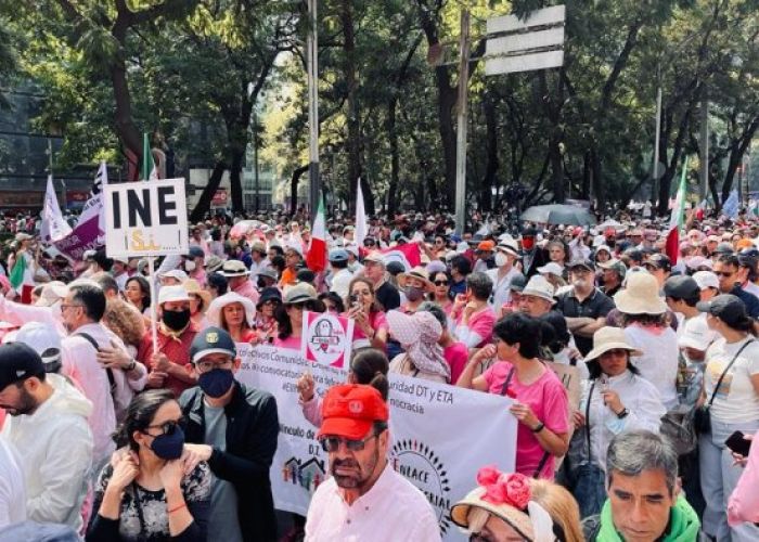 Marcha ciudadana en la Ciudad de México el domingo 13 de noviembre (Foto: Especial)