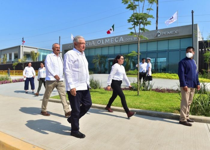 López Obrador en la Refinería Olmeca, Tabasco, en 2022 (Foto: lopezobrador.org.mx)