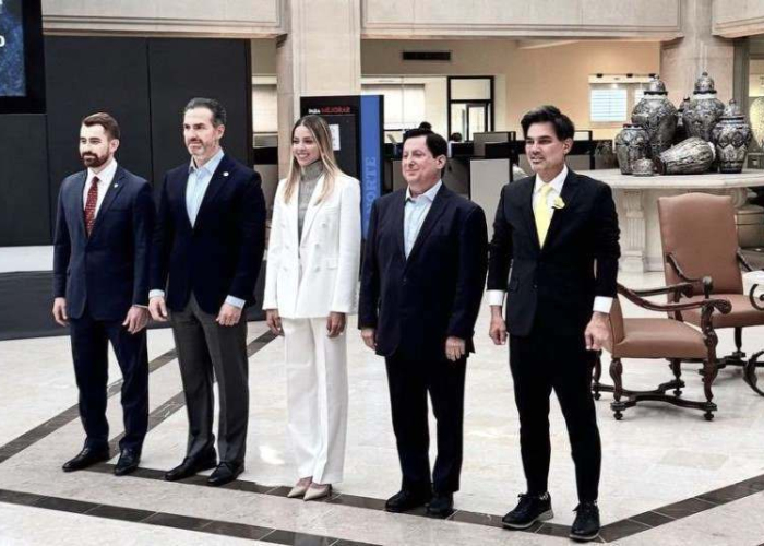Debate entre candidatos a la presidencia municipal de Monterrey en 'El Norte' (Foto: X @JesusChavez_Mx)