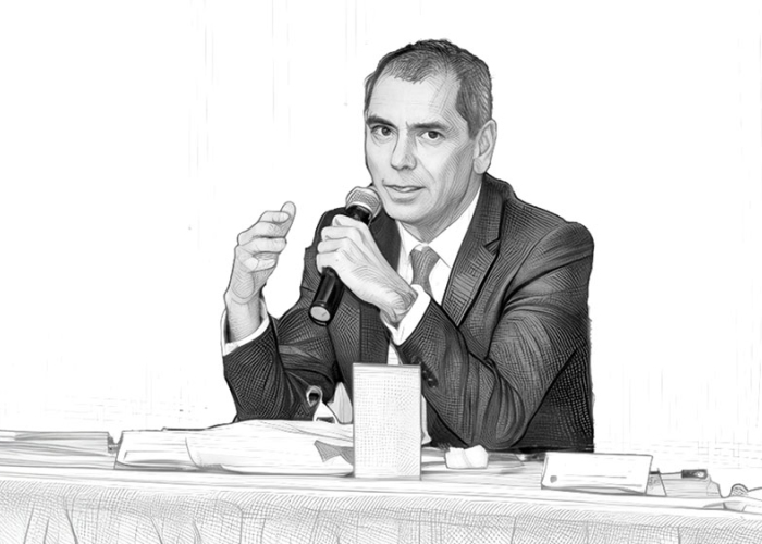 Edgar Amador Zamora.