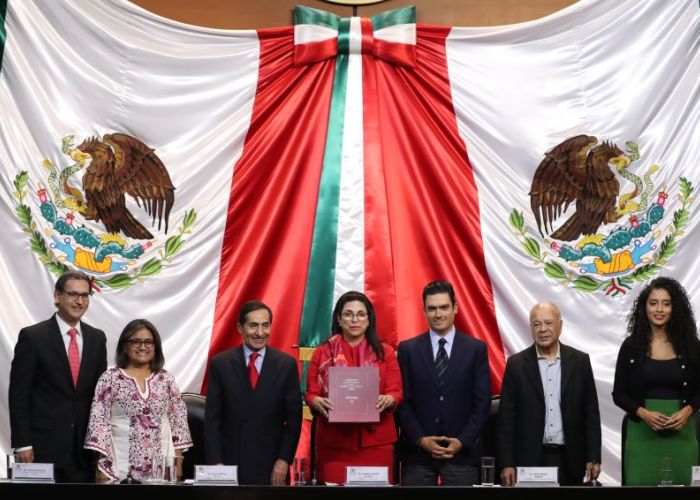 Entrega Paquete Económico 2024 al Congreso (Foto: Cámara de Diputados)