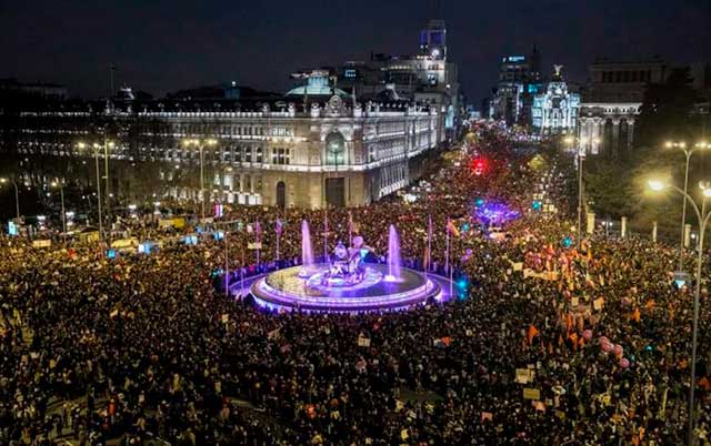 En Madrid la cantidad de personas que asistieron a la marcha del 8m se estimó en 170 mil.
