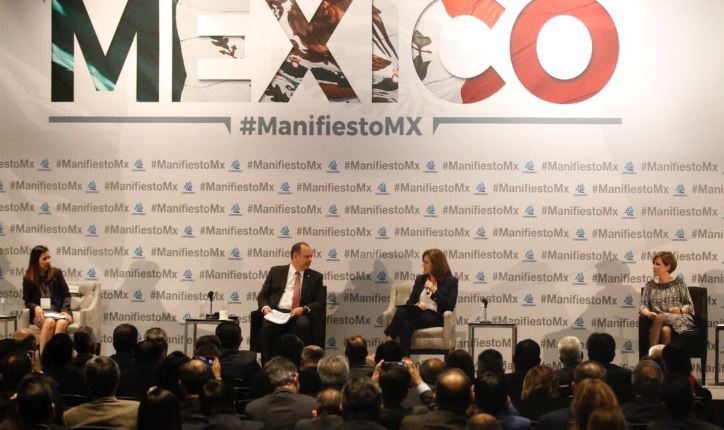 Antes de darse a conocer la renuncia de Margarita Zavala, la candidata se presentó en un evento de la Coparmex.