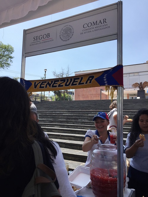 stand de venezolanos de la comar