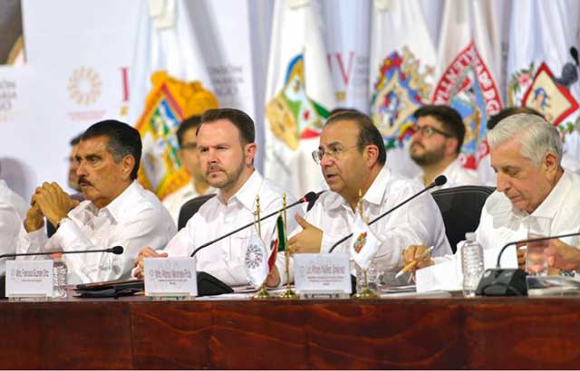 Los gobernadores deben cabildear la entrega de recursos federales. Foto: Conago. 