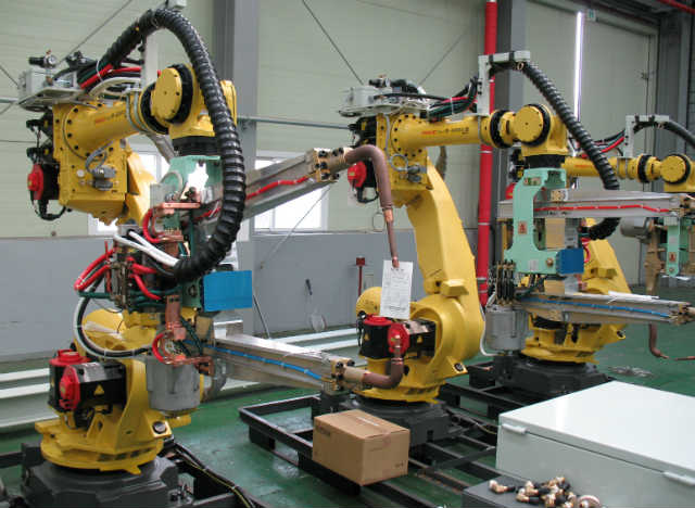 Hay no ven en el impuesto robot un freno al desempleo por automatización (Foto: Mixabest)