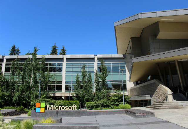 Microsoft se convirtió en una corporación un 25 de junio