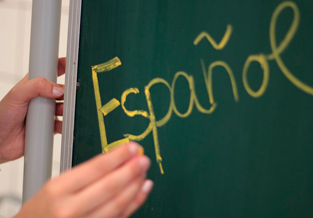Los hispanos dentro de Estados Unidos están perdiendo el uso del español