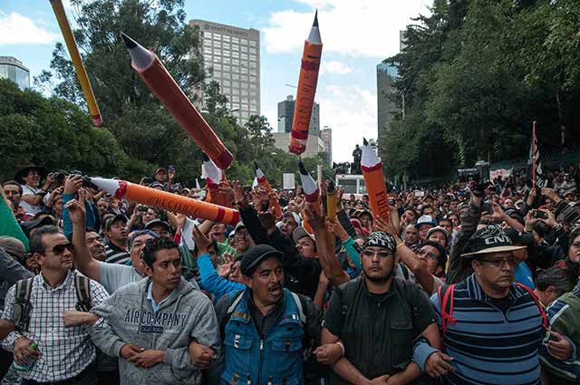 Las filas del CNTE tampoco han mostrado simpatía por Moctezuma Barragán (Foto: Eneas de Troya)